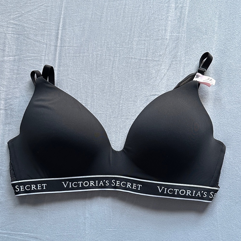 Victoria's Secret Black Lightly Lined Bra